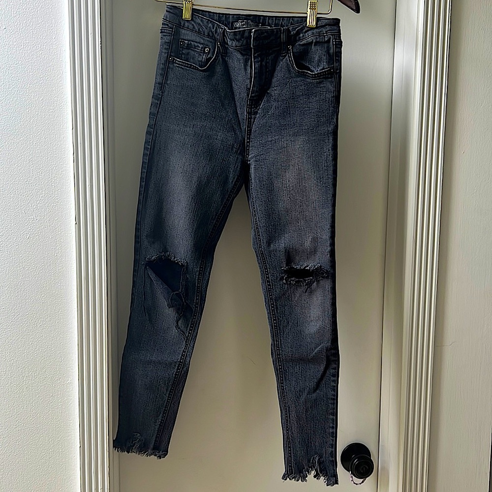 Wild Fable, skinny high rise distressed jean